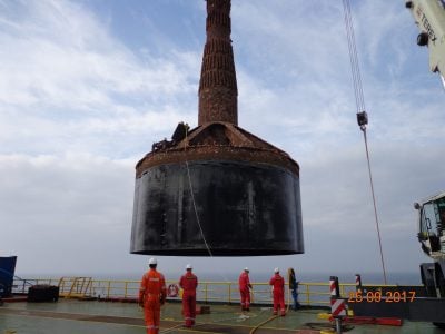 DoggerBank met mast removal